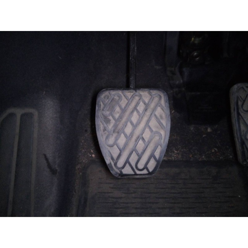 Recambio de pedal embrague para renault koleos dynamique referencia OEM IAM   