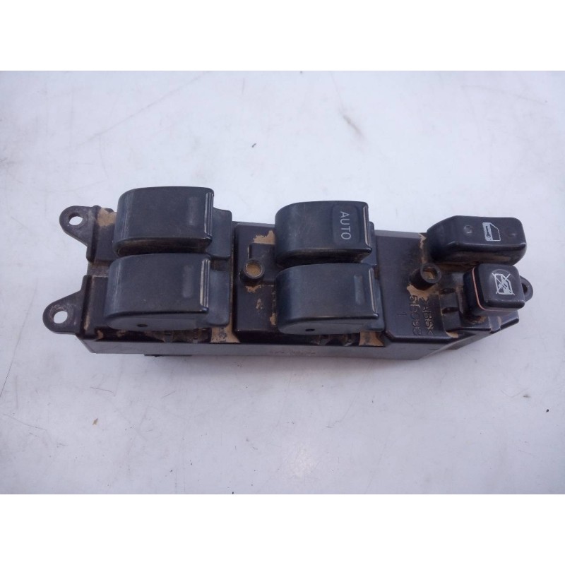 Recambio de mando elevalunas delantero izquierdo para toyota hilux (kun) double cab 4x4 referencia OEM IAM 0933B62A  