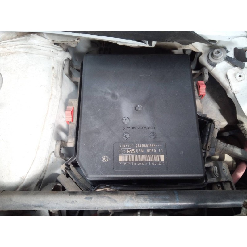 Recambio de caja reles / fusibles para renault megane iii berlina 5 p authentique referencia OEM IAM   