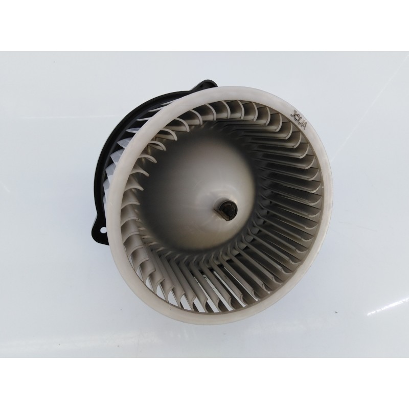 Recambio de ventilador calefaccion para kia cee´d drive referencia OEM IAM F00S3B2474  