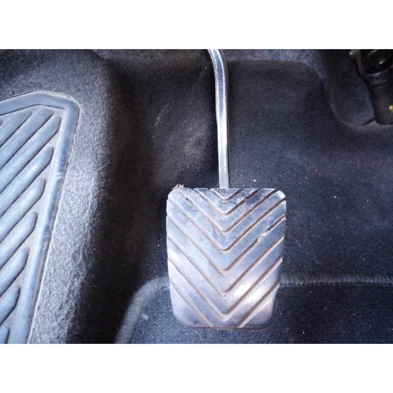 Recambio de pedal embrague para kia carens ( ) drive referencia OEM IAM   