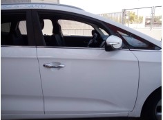 Recambio de puerta delantera derecha para kia carens ( ) drive referencia OEM IAM   