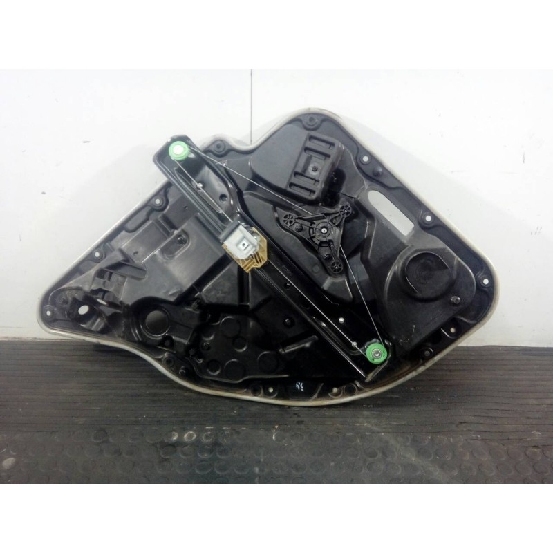 Recambio de elevalunas trasero derecho para mercedes clase glc (w253) glc 220 d 4matic referencia OEM IAM 2537308002  