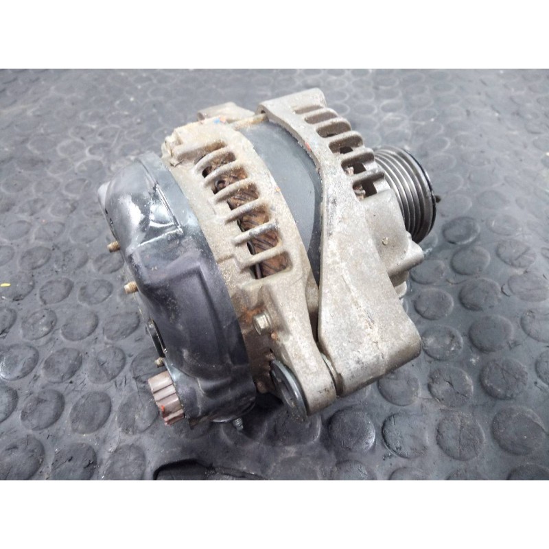 Recambio de alternador para toyota land cruiser (j15) premium referencia OEM IAM   