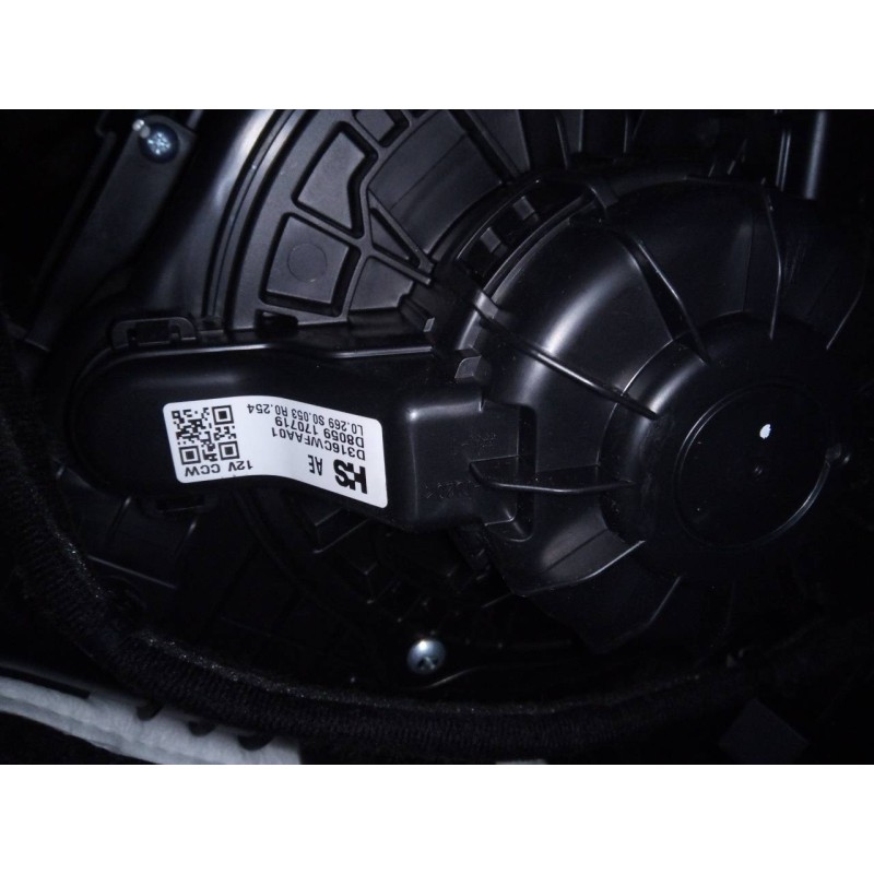 Recambio de ventilador calefaccion para hyundai ioniq hybrid referencia OEM IAM D8059170719 D316CWFAA01 