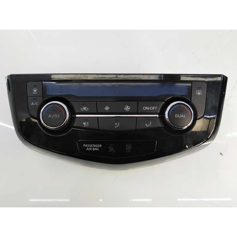 Recambio de mando climatizador para nissan x-trail (t32) 360 referencia OEM IAM 2411X887035P  