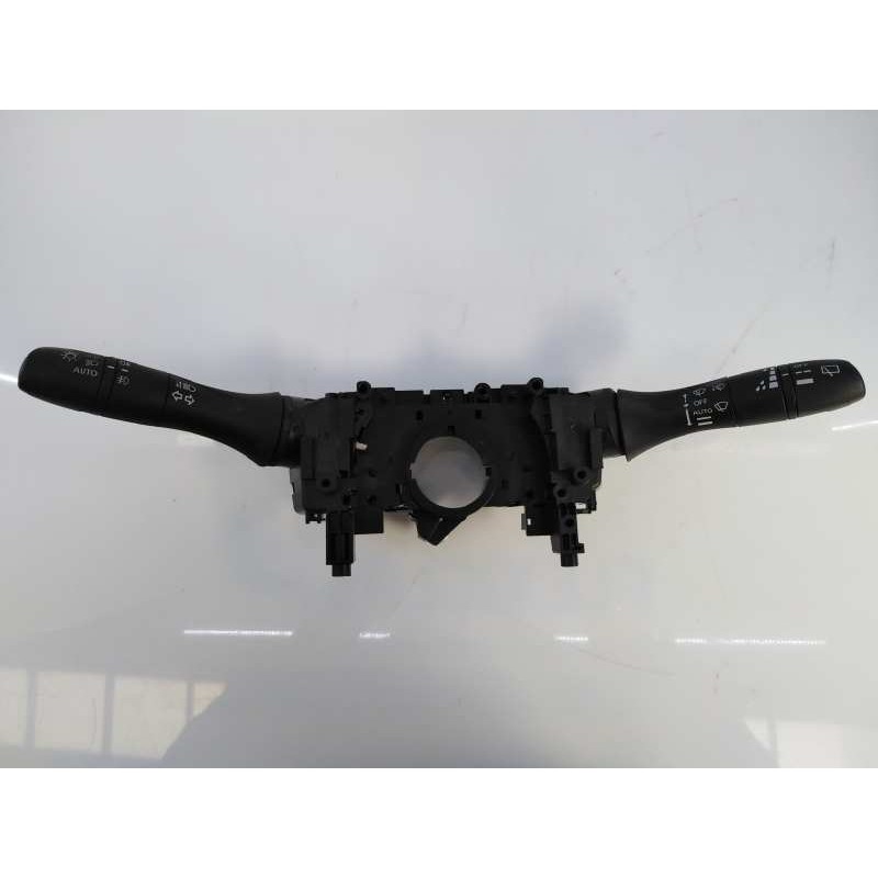 Recambio de mando limpia para nissan x-trail (t32) 360 referencia OEM IAM   