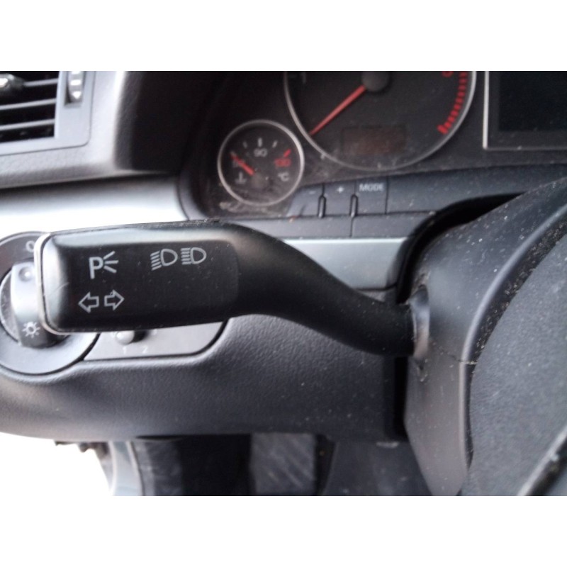 Recambio de mando intermitentes para audi a4 berlina (8e) 2.0 tdi 16v (103kw) referencia OEM IAM   