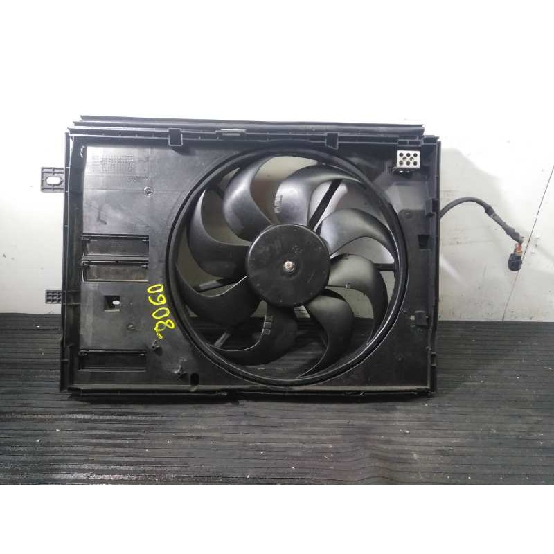 Recambio de electroventilador para peugeot 3008 gt line referencia OEM IAM 9606313880  