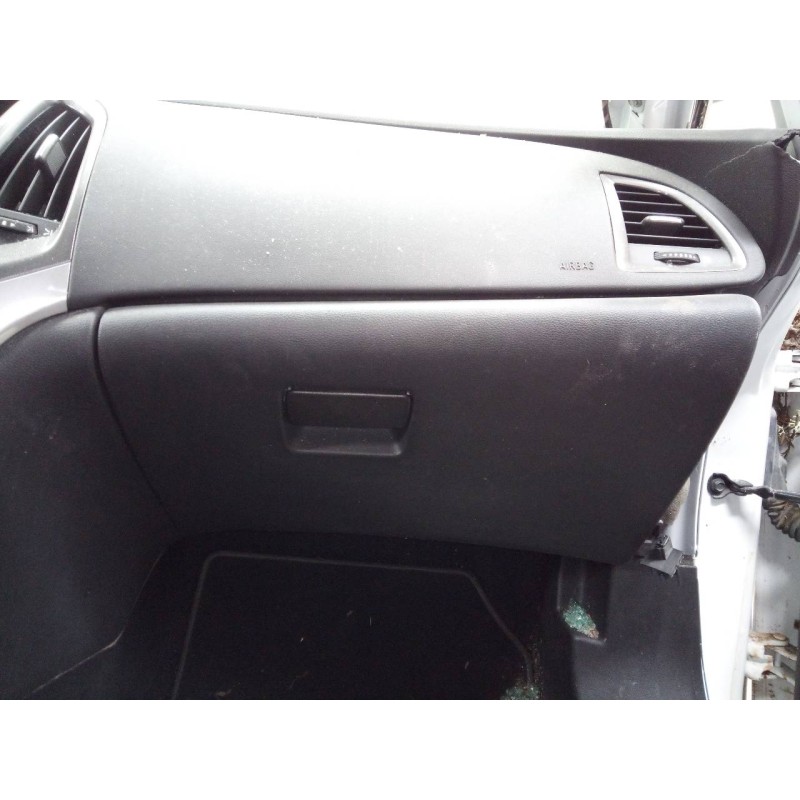 Recambio de guantera para opel astra j lim. enjoy referencia OEM IAM   