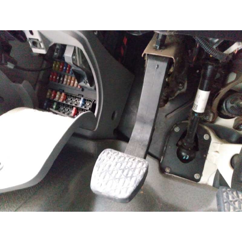 Recambio de pedal embrague para volkswagen crafter caja cerrada caja cerrada 35 referencia OEM IAM   