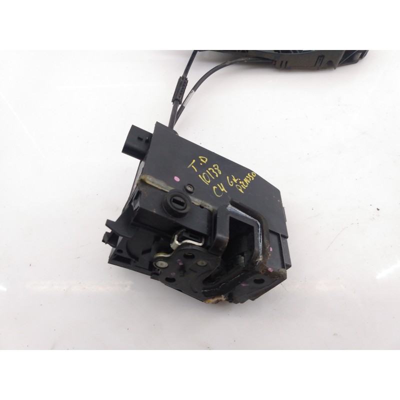 Recambio de cerradura puerta trasera derecha para citroen c4 grand picasso attraction referencia OEM IAM 9810311180  