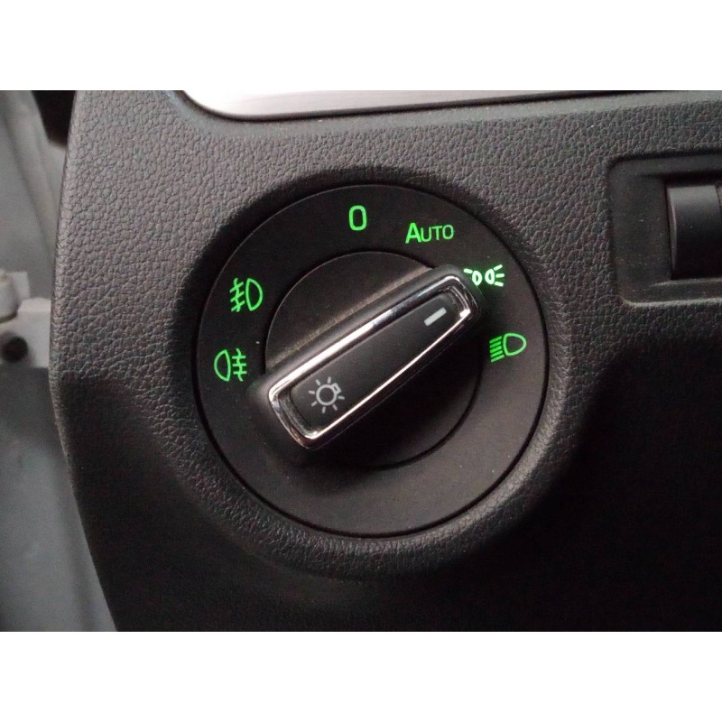 Recambio de mando luces para skoda spaceback (5h) active referencia OEM IAM   