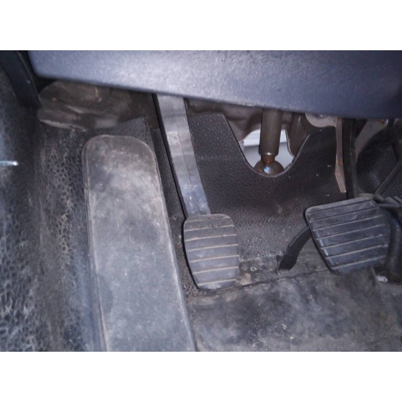 Recambio de pedal embrague para renault kangoo expression referencia OEM IAM   