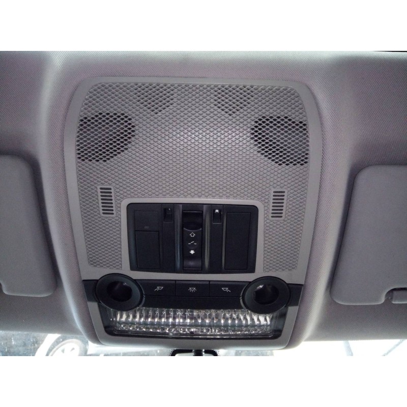 Recambio de luz interior para bmw x5 (e70) 3.0sd referencia OEM IAM   