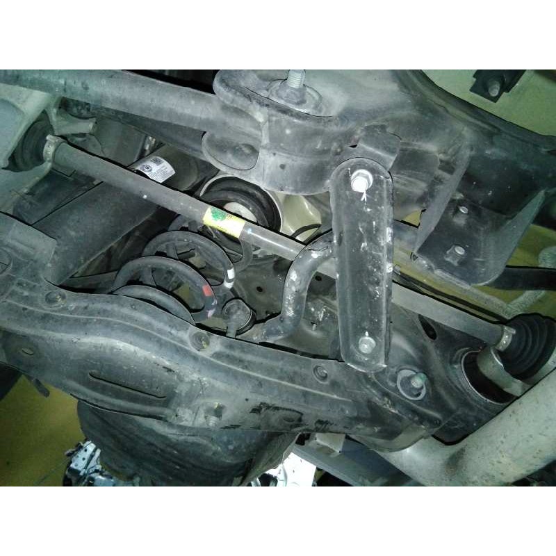 Recambio de transmision trasera derecha para hyundai santa fe style 4wd limited referencia OEM IAM 49601S1000  