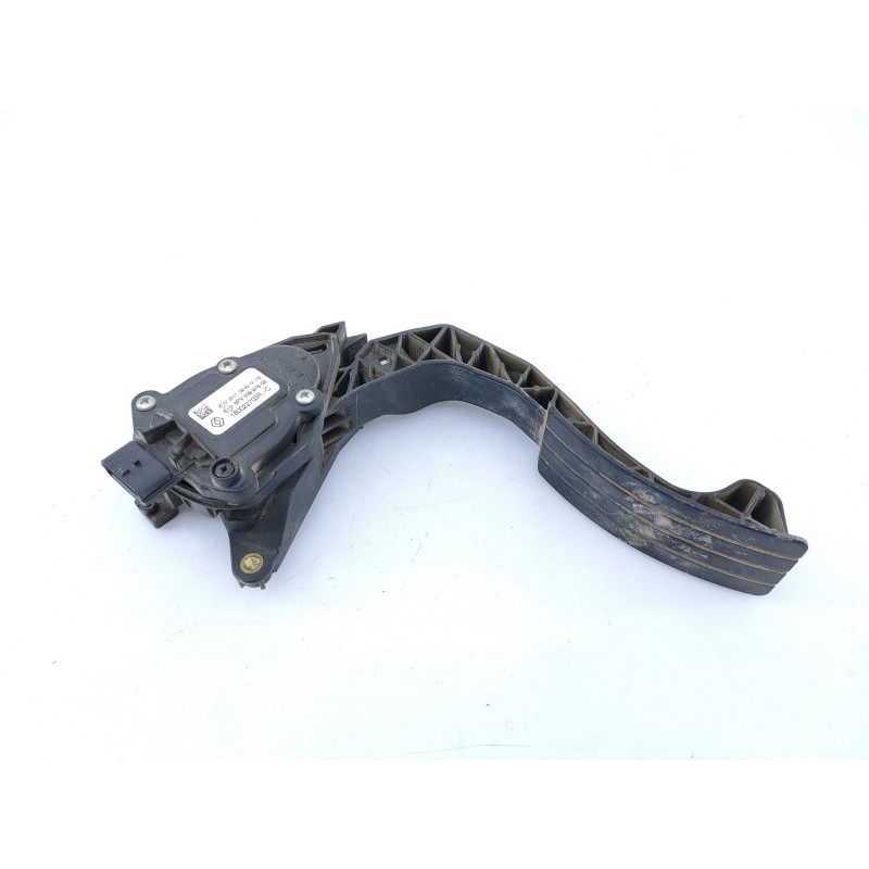 Recambio de pedal acelerador para dacia duster laureate 4x2 referencia OEM IAM 180022703R 6PV00997803 