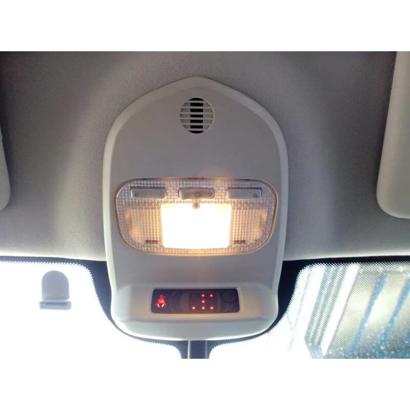 Recambio de luz interior para peugeot 5008 premium referencia OEM IAM   