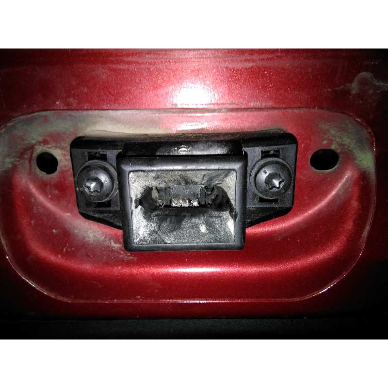 Recambio de cerradura maletero / porton para dacia sandero laureate referencia OEM IAM 7700838546  