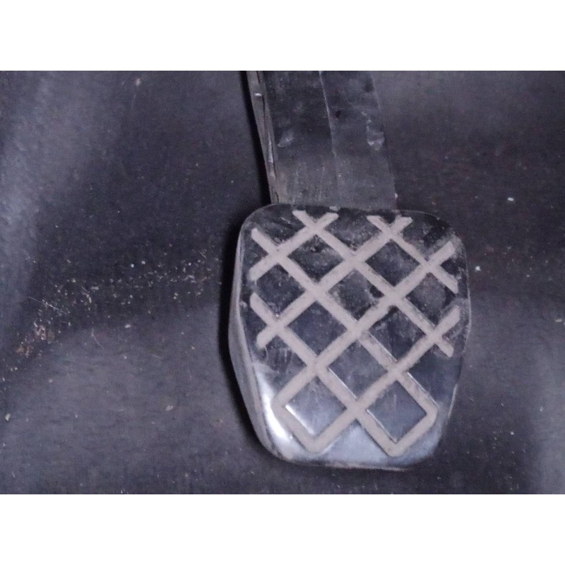 Recambio de pedal embrague para volkswagen passat lim. (3g2) sport bmt referencia OEM IAM   