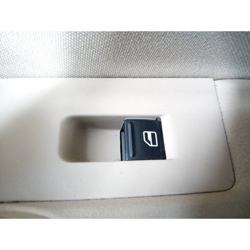 Recambio de mando elevalunas trasero derecho para volkswagen passat variant (365) exclusive bluemotion referencia OEM IAM   