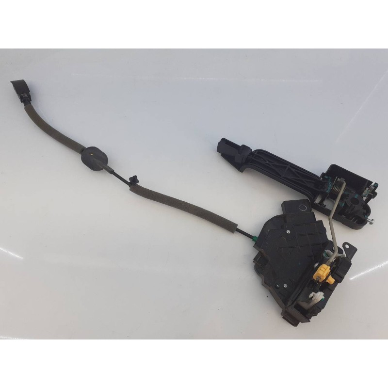 Recambio de cerradura puerta delantera derecha para ford ka+ white edition referencia OEM IAM E4B5A224A36  