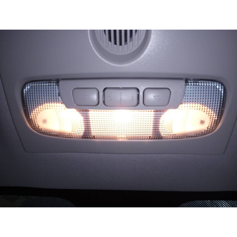 Recambio de luz interior para ford ka+ white edition referencia OEM IAM   