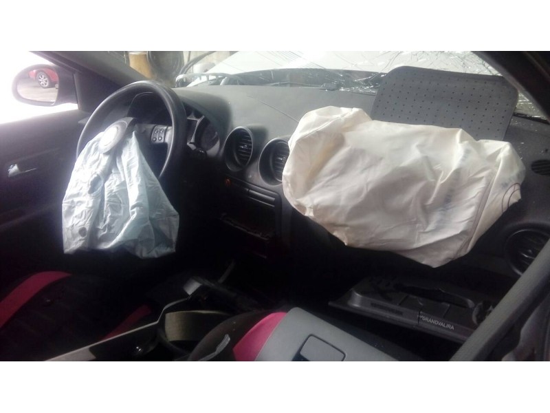 seat ibiza (6l1) del año 2007