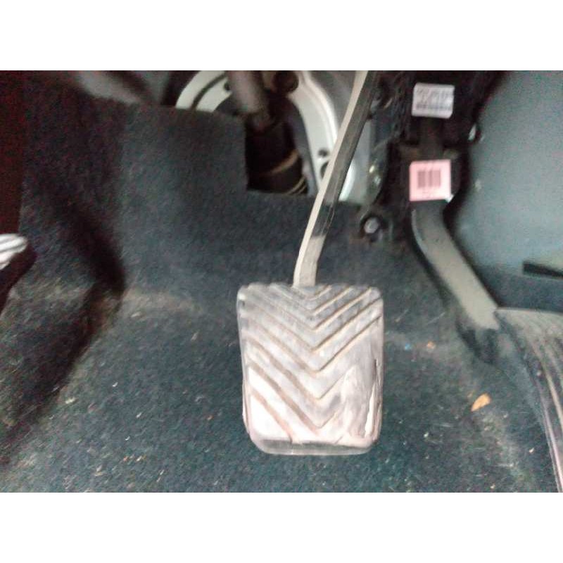 Recambio de pedal freno para hyundai h1 travel referencia OEM IAM   