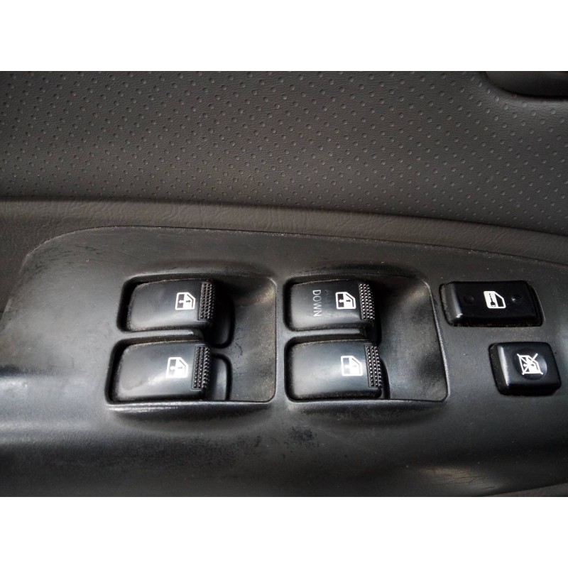 Recambio de mando elevalunas delantero izquierdo para hyundai tucson (jm) 2.0 crdi style referencia OEM IAM   