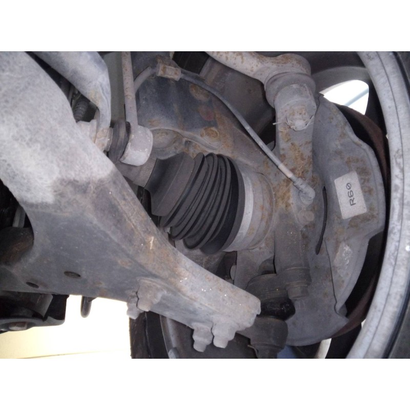 Recambio de mangueta delantera derecha para hyundai tucson (jm) 2.0 crdi style referencia OEM IAM   