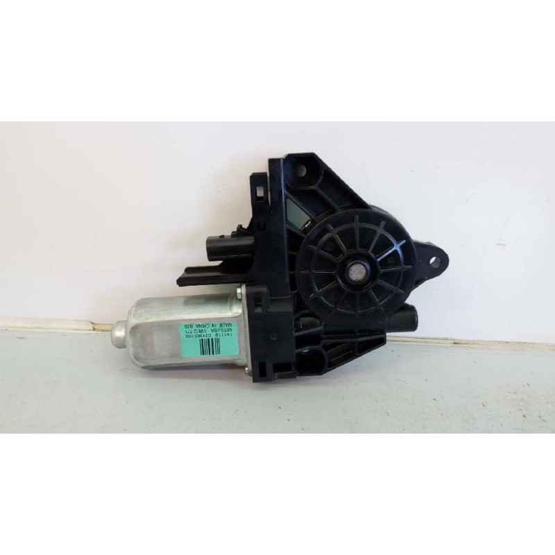 Recambio de motor elevalunas trasero derecho para fiat freemont (345) urban referencia OEM IAM 04589150AA 141119 