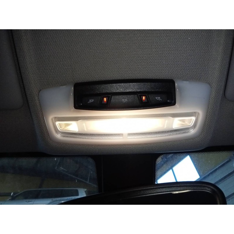 Recambio de luz interior para bmw serie 1 lim. (f20) 118d referencia OEM IAM   