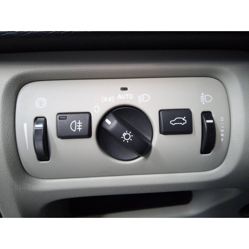 Recambio de mando luces para volvo v40 momentum referencia OEM IAM   