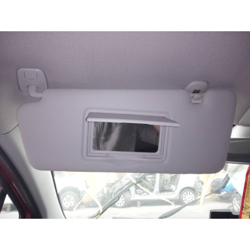 Recambio de parasol izquierdo para renault captur zen referencia OEM IAM   