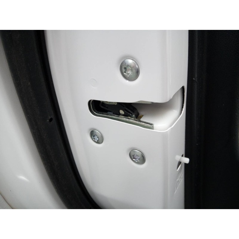 Recambio de cerradura puerta trasera izquierda para mitsubishi asx (ga0w) challenge 2wd referencia OEM IAM   