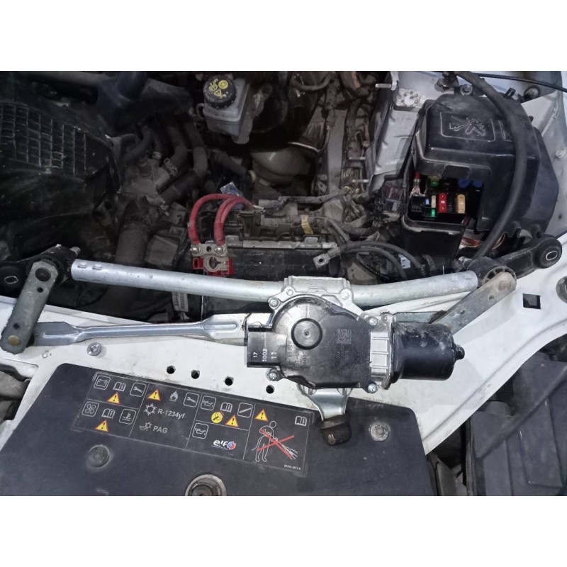 Recambio de motor limpia delantero para dacia dokker express express referencia OEM IAM WM07C0 17100211 