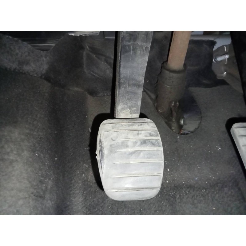 Recambio de pedal embrague para dacia dokker express express referencia OEM IAM   