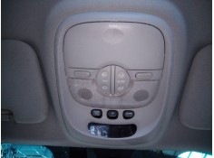 Recambio de luz interior para kia sorento 2.5 crdi vgt ex1 referencia OEM IAM   