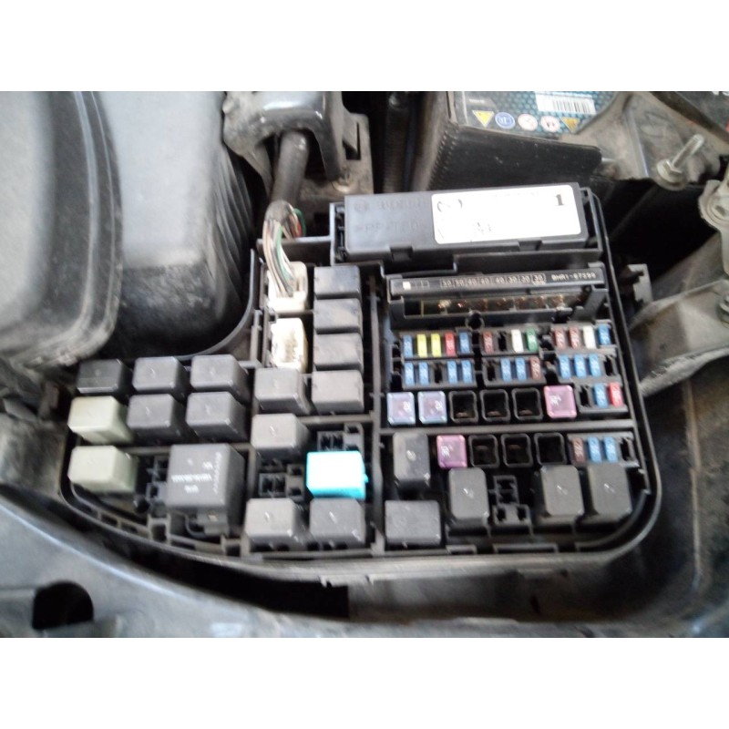 Recambio de caja reles / fusibles para mazda 3 lim. () evolution referencia OEM IAM G4YC675X0  