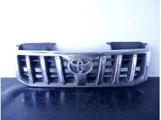 Recambio de rejilla delantera para toyota land cruiser (j12) 3.0 d4-d vxl referencia OEM IAM   