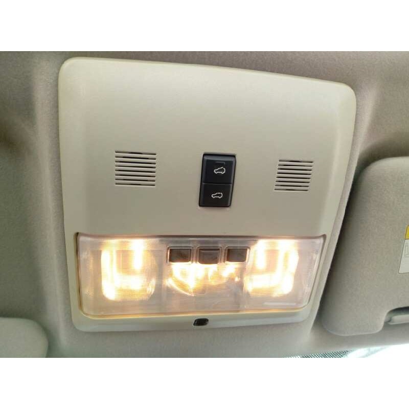 Recambio de luz interior para land rover discovery v6 td se referencia OEM IAM   