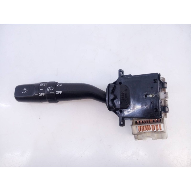 Recambio de mando intermitentes para toyota land cruiser (j12) 3.0 d4-d vxl referencia OEM IAM   