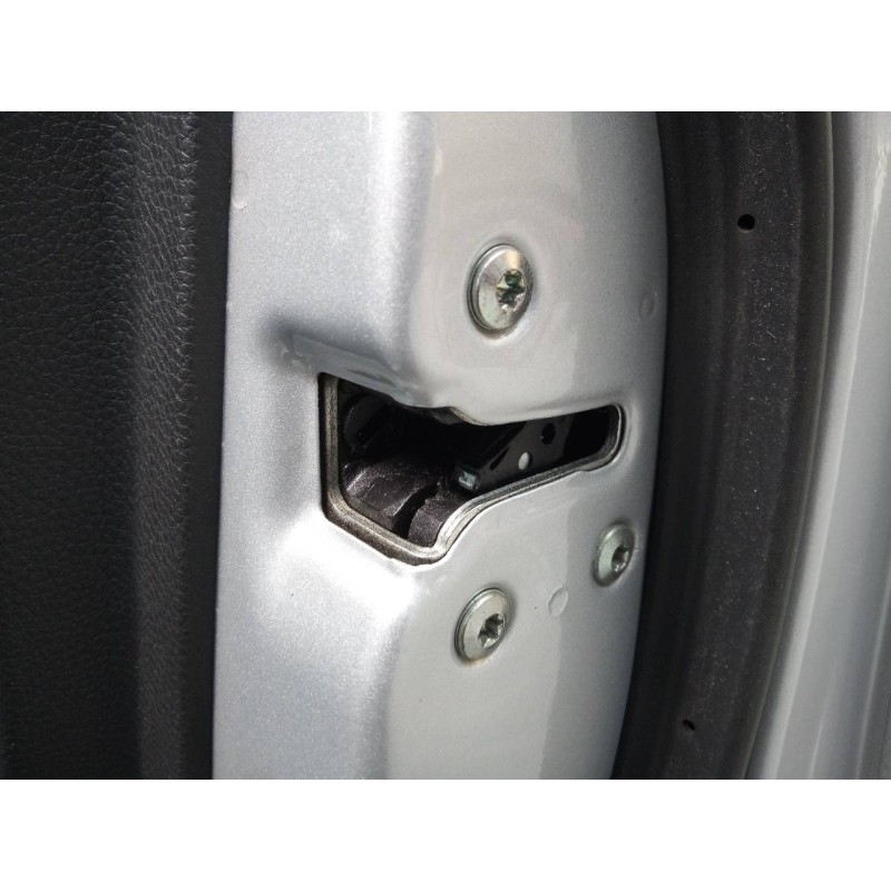 Recambio de cerradura puerta delantera derecha para hyundai i40 style blue referencia OEM IAM   