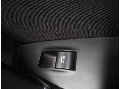 Recambio de mando elevalunas trasero derecho para hyundai i40 style blue referencia OEM IAM   