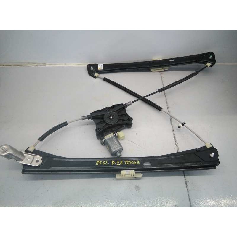 Recambio de elevalunas delantero izquierdo para volkswagen tiguan advance bmt referencia OEM IAM 5Q0959802C 5NA837461 