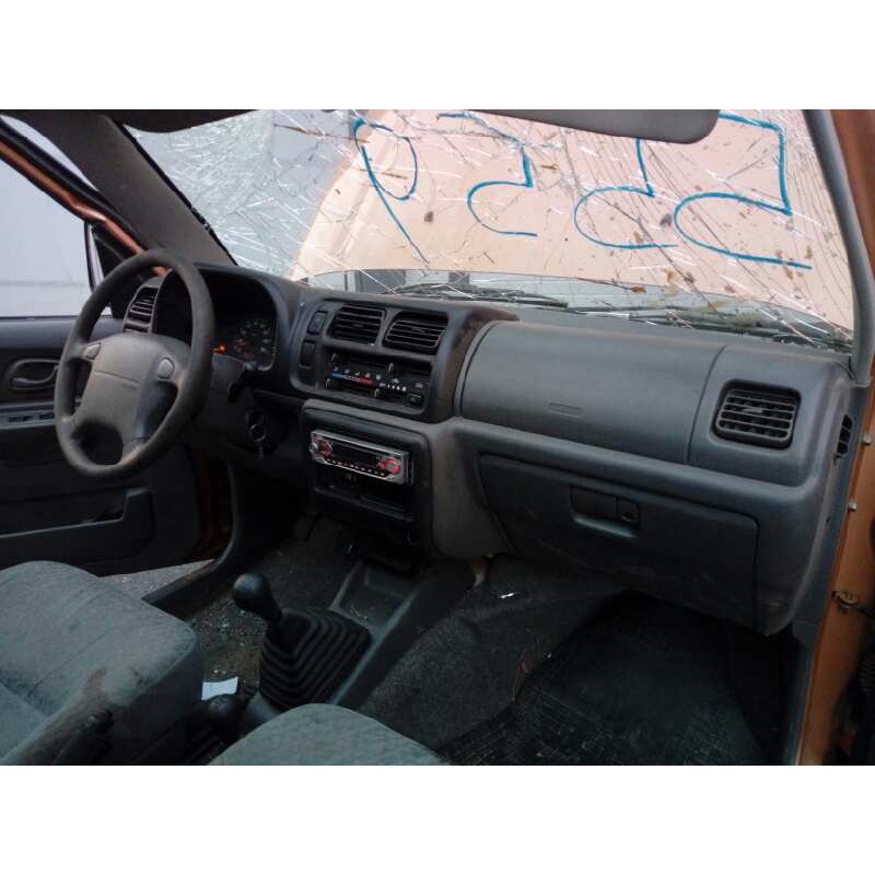 suzuki jimny sn (fj) del año 2000