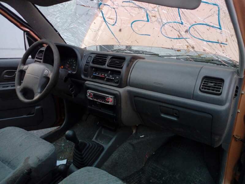 suzuki jimny sn (fj) del año 2000