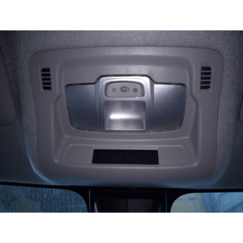 Recambio de luz interior para citroen c3 live referencia OEM IAM   