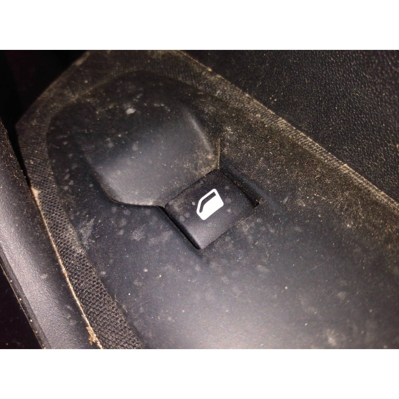 Recambio de mando elevalunas delantero derecho para peugeot 2008 (p1) allure referencia OEM IAM   